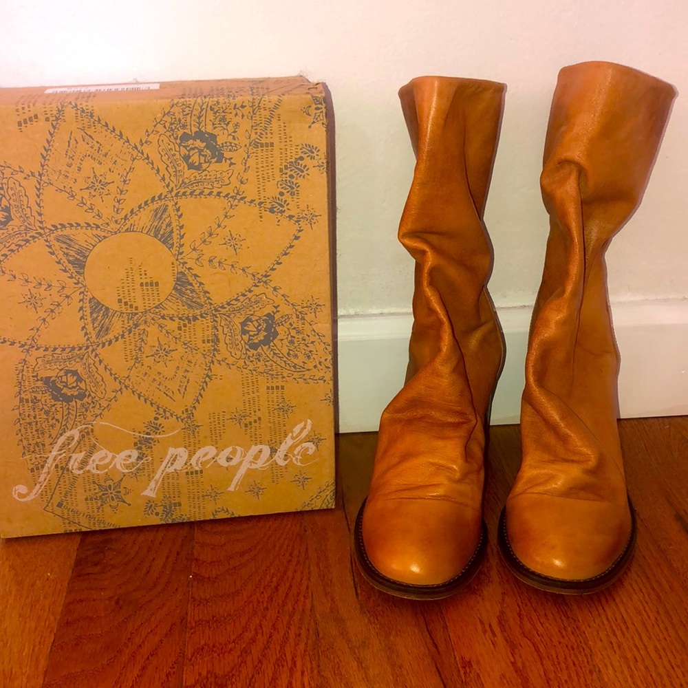 Free People Elle Block heel boot 🚨NEVER BEEN WORN